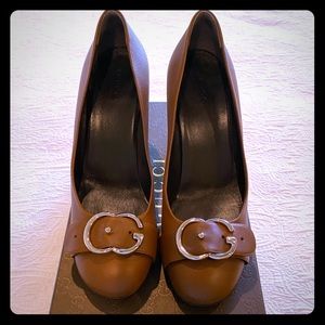 Gucci light brown heels